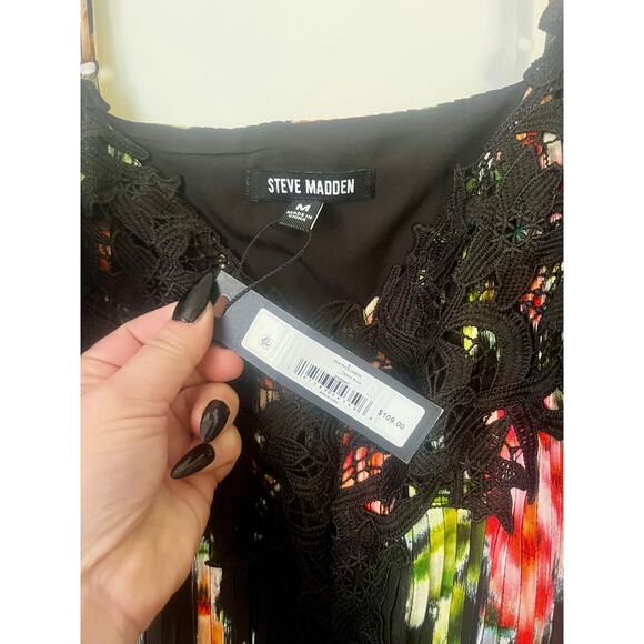 NWT Steve Madden Apparel Women's Beatrice Flowy Dress Lace Faded Rose Medium - Picture 4 of 5